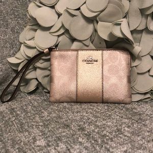 Coach Wristlet (never worn)